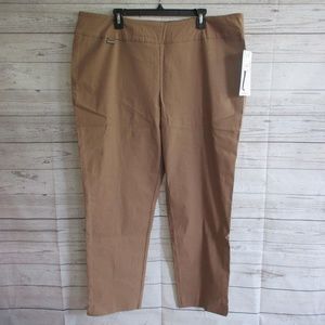 NWT - PECK & PECK slim leg pants - sz 22W - $88.00